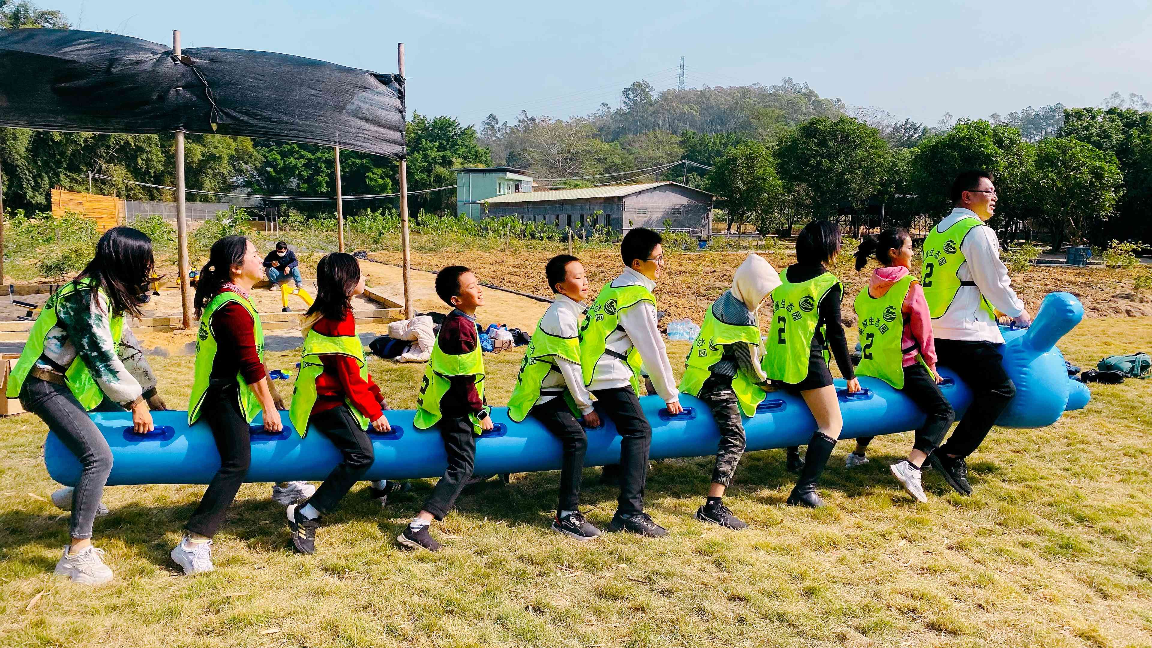 团建 毛毛虫2.jpg